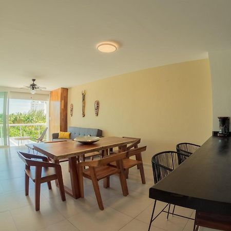 Beachfront Luxury Apartments Κανκούν Εξωτερικό φωτογραφία