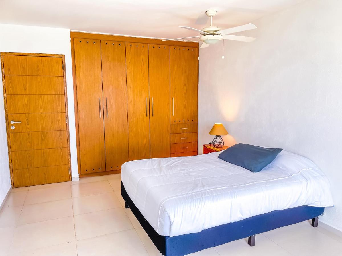 Beachfront Luxury Apartments Κανκούν Εξωτερικό φωτογραφία
