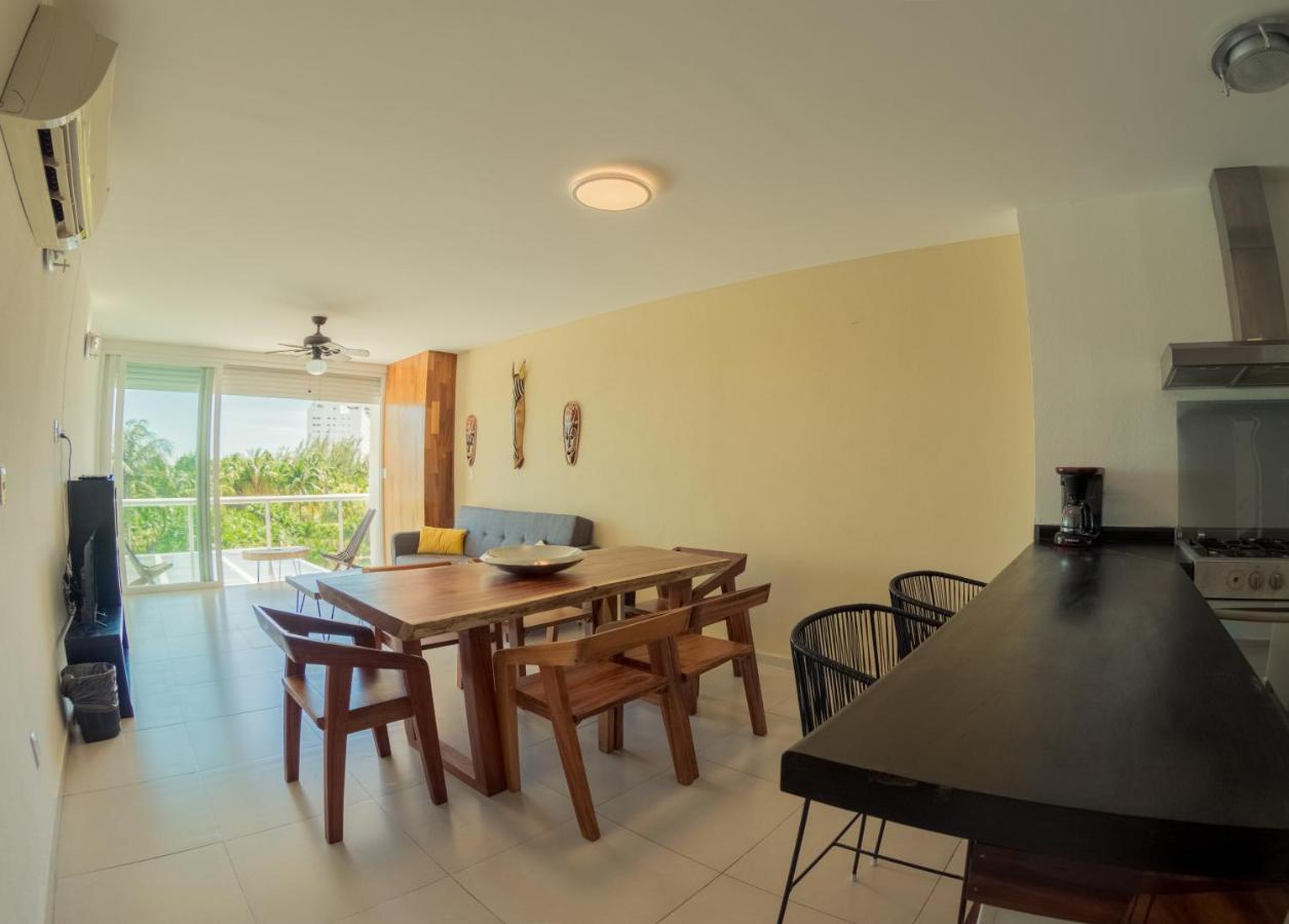 Beachfront Luxury Apartments Κανκούν Εξωτερικό φωτογραφία